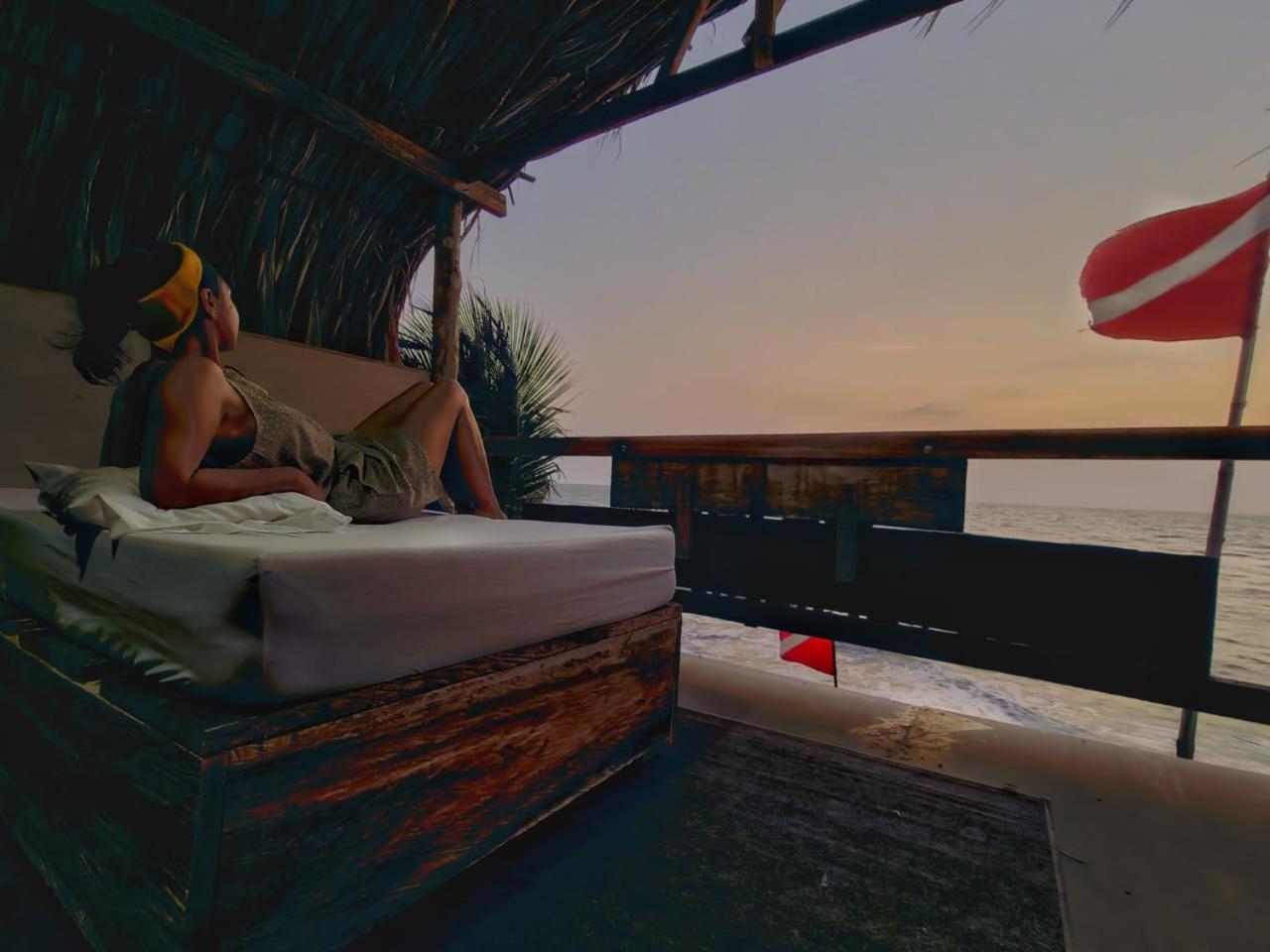 Hostal Punta Cangrejo San Onofre Екстериор снимка