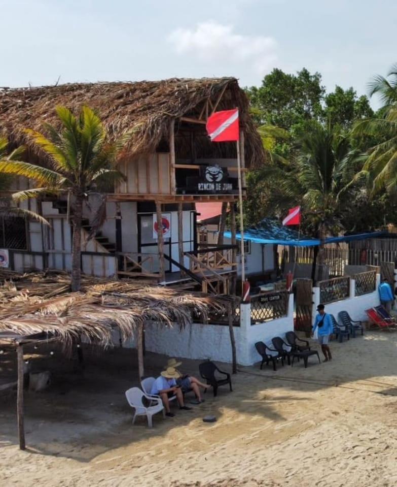 Hostal Punta Cangrejo San Onofre Екстериор снимка